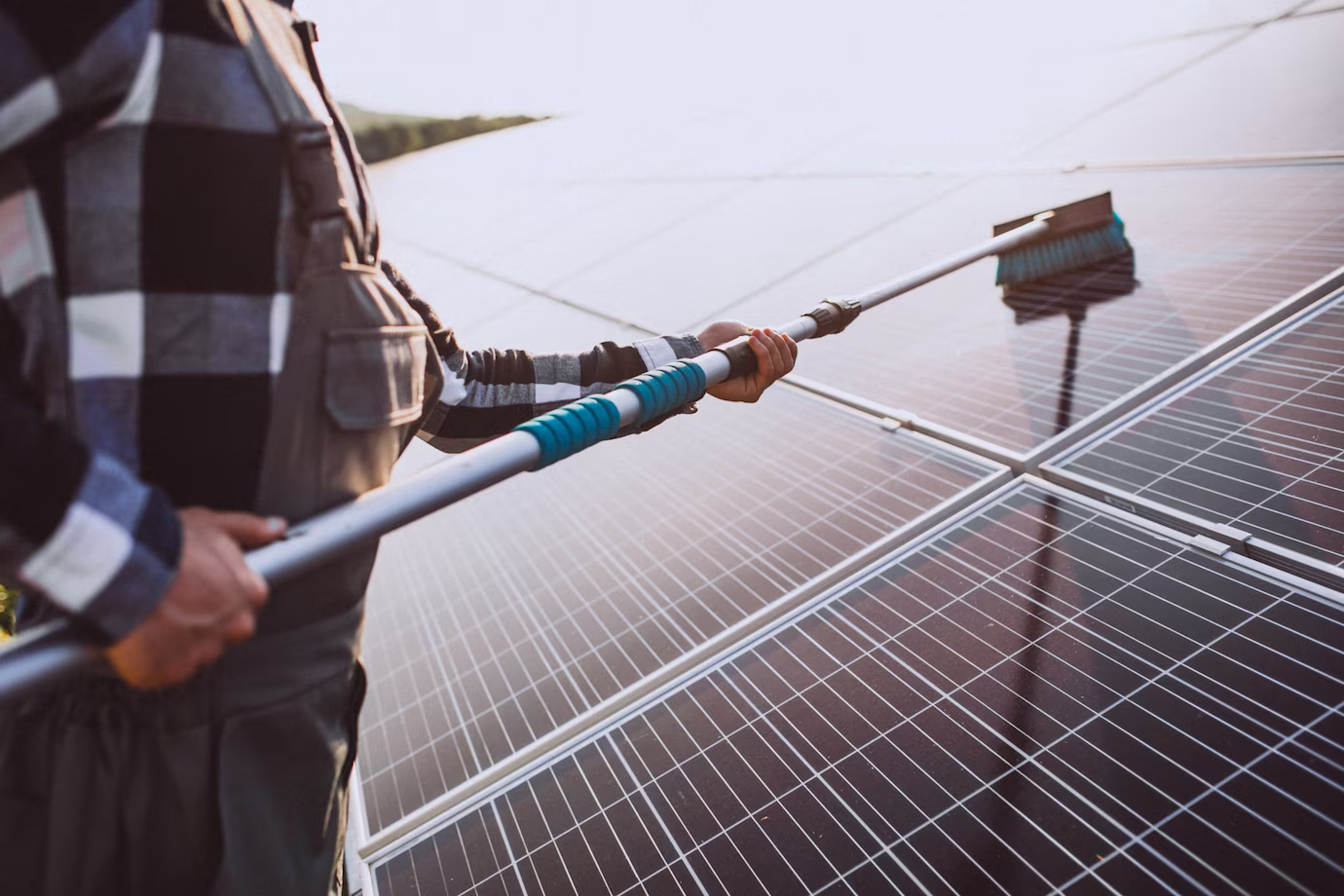 MGGebäudereinigung GmbH Solarthermie-Reinigung MGGebäudereinigung GmbH Solarthermie-Reinigung